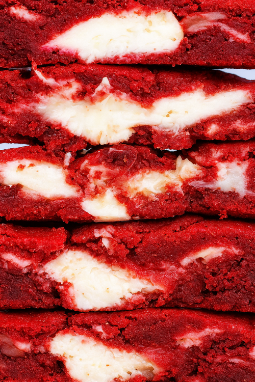 Red velvet cookie
